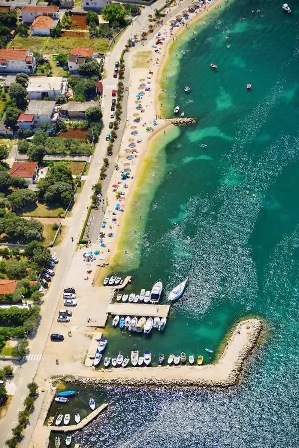 Apartments With A Parking Space Vrsi - Mulo, Zadar - 5796