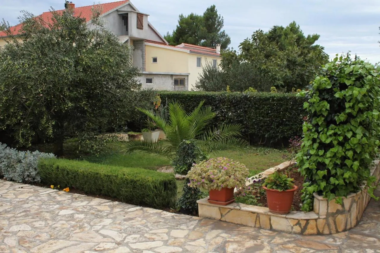 Apartments With A Parking Space Vrsi - Mulo, Zadar - 5796