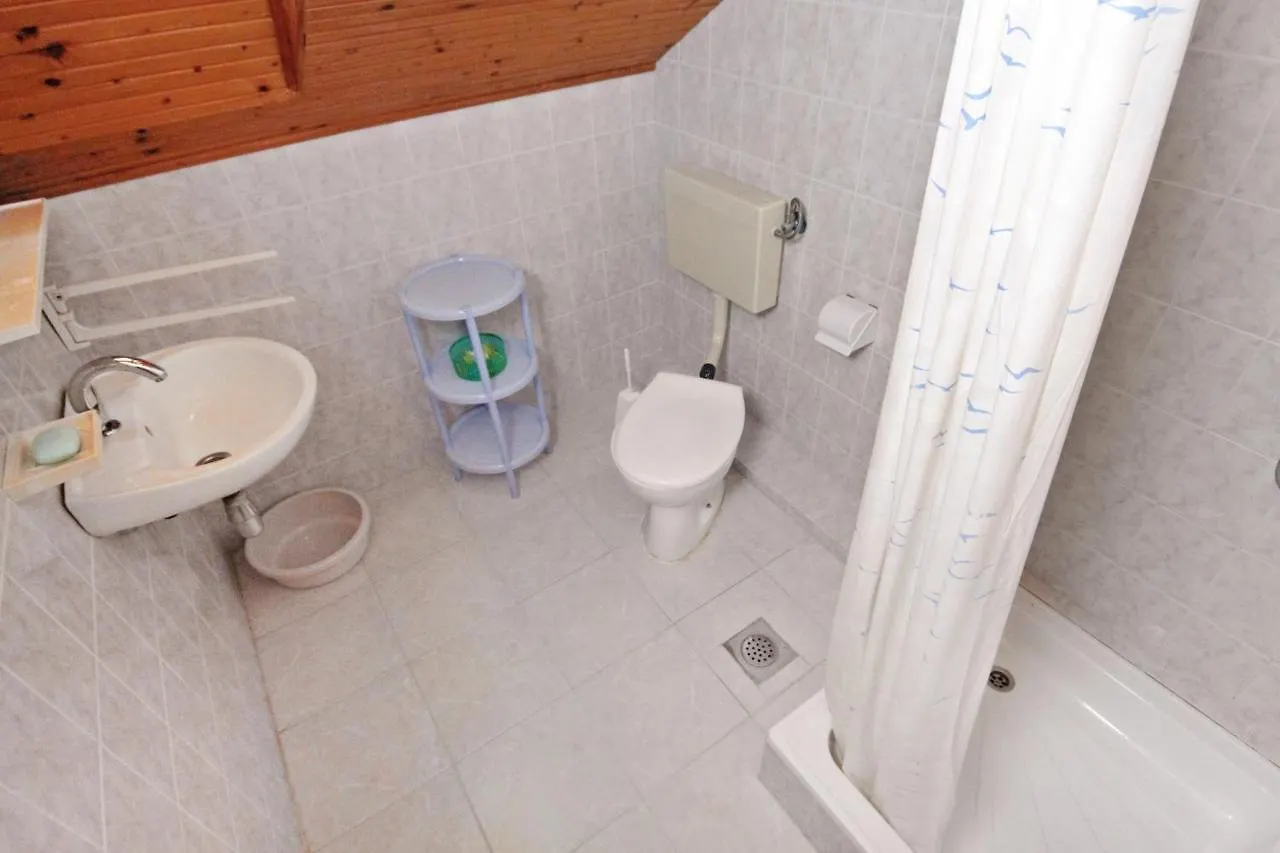 Apartments With A Parking Space Vrsi - Mulo, Zadar - 5796