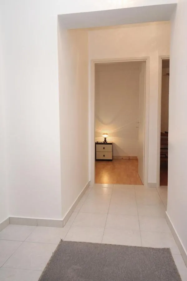 Apartments With A Parking Space Vrsi - Mulo, Zadar - 5796