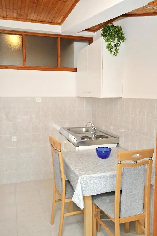 Apartments With A Parking Space Vrsi - Mulo, Zadar - 5796 0*,